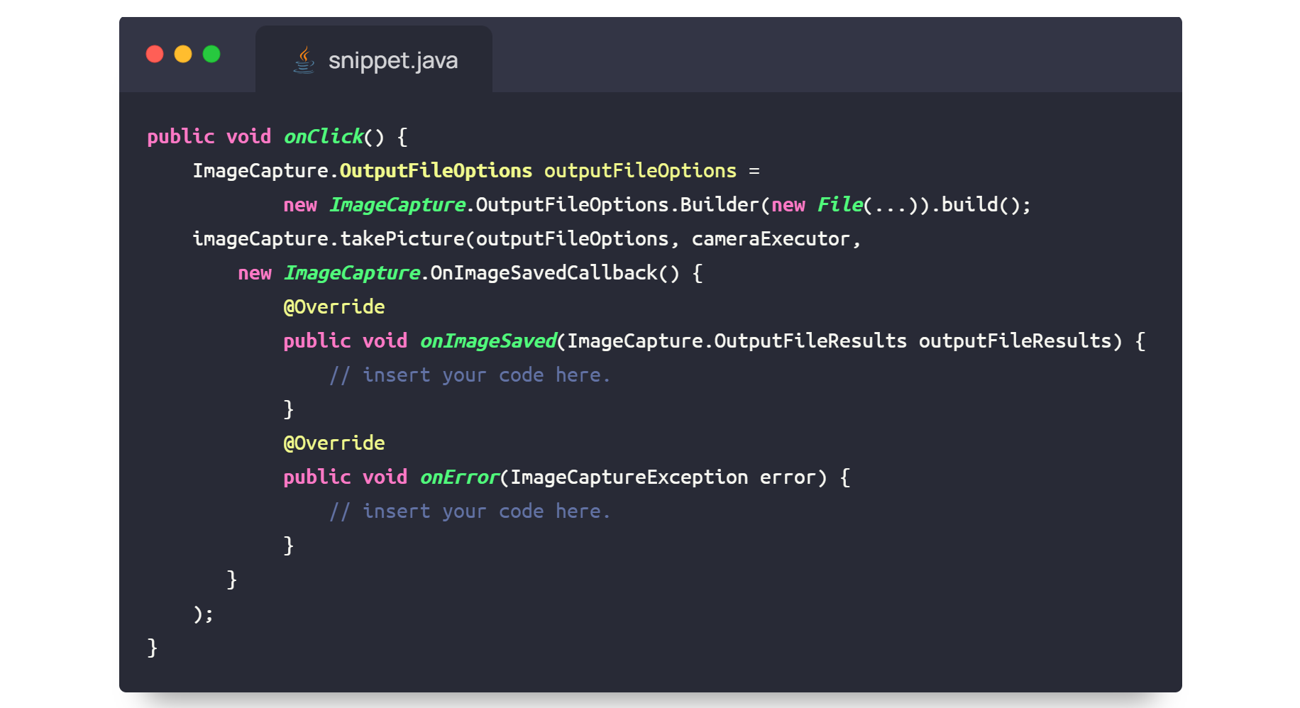 Fragmento Java llamando a ImageCapture.takePicture con opciones de archivo de salida y callbacks de guardado y error.